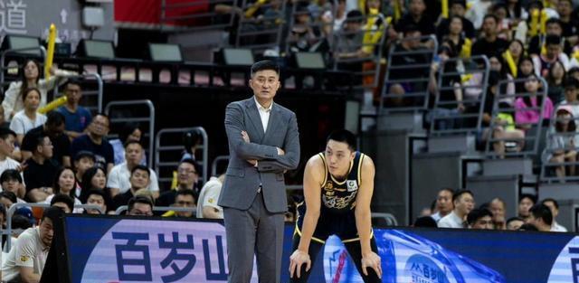 徐杰或被禁, 广东外援全, 年不断被举 徐杰或被禁, 广东外援全, 年不断被举