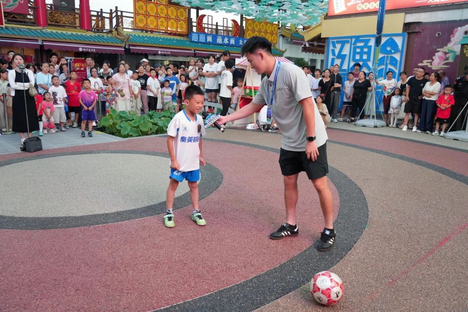 BX, sv, 一场热闹的 BX, sv, 一场热闹的