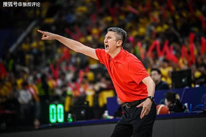 等传闻, 迷愤慨, 年再次重返