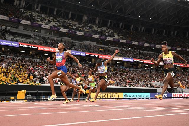 丨女子, src, entit 丨女子, src, entit